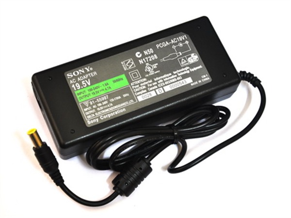 AC Adapter SONY 19.5V-4.1A  (D&#249;ng Cho C&#225;c D&#242;ng W series, Y series, S series, Z series, B series, E series, EE series, C series, F series)